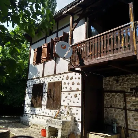 Велеви Къщи Holiday home