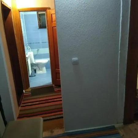 Велеви Къщи Holiday home *