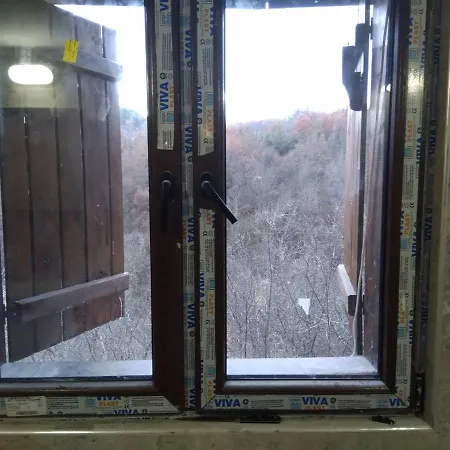 Велеви Къщи Holiday home Rozhen